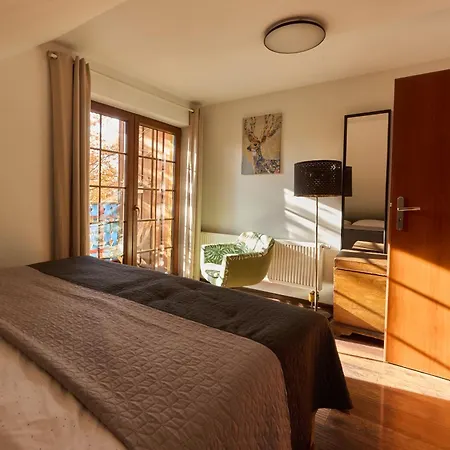Apartment Nomad